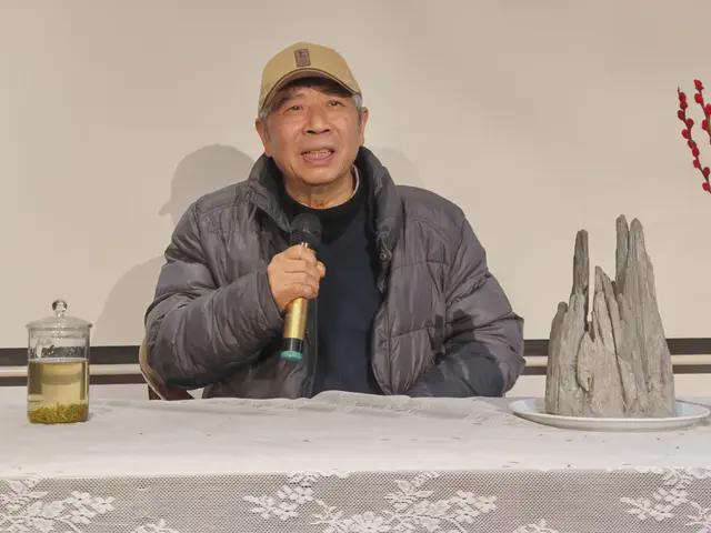 春茶话会在沙坪坝区国仁源大茶荟举行AG真人“金蛇狂舞 儒风家国”迎(图3)