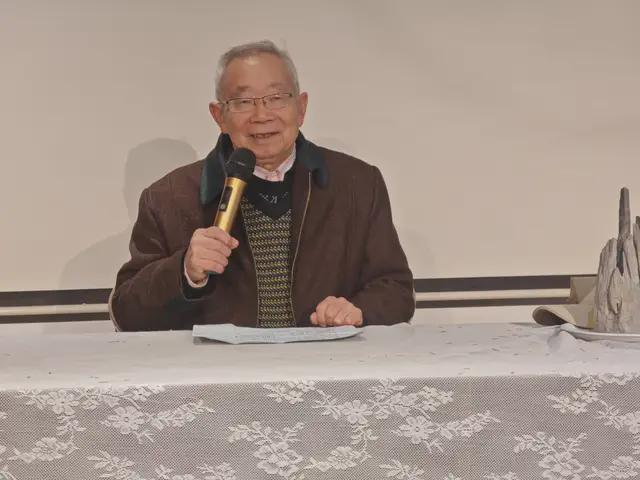 春茶话会在沙坪坝区国仁源大茶荟举行AG真人“金蛇狂舞 儒风家国”迎(图4)