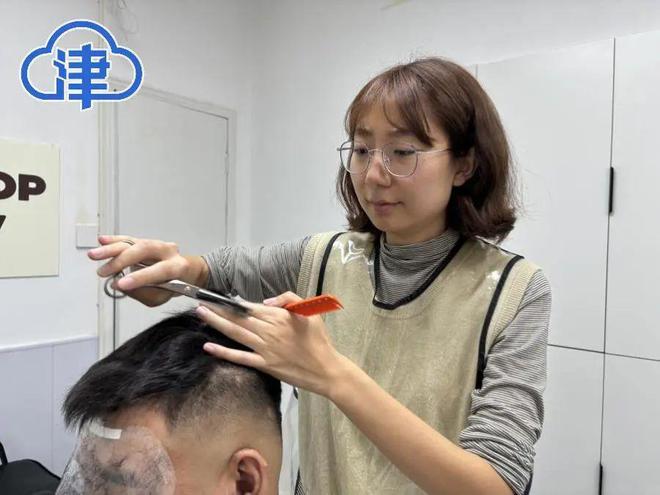 副局长厕所跳窗逃离！斑马被游客惊吓后撞死？姚明辞职？！ag真人平台第一游戏早读 多地特大暴雨！天津零时启动！(图13)